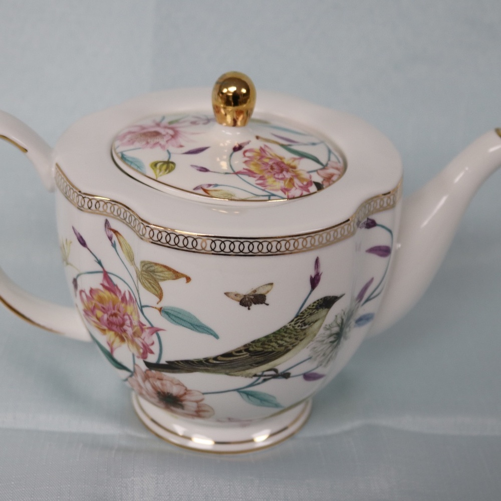 GRACE TEAWARE BOTANICAL PARADISE BIRDS FLORAL PORCELAIN COFFEE TEAPOT - NEW - Picture 6 of 8